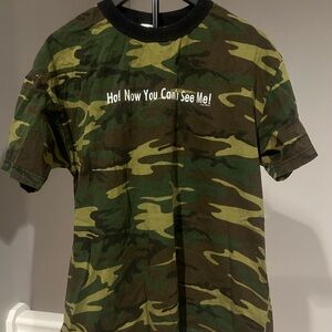Camo ‘You can’t see me’ Tee